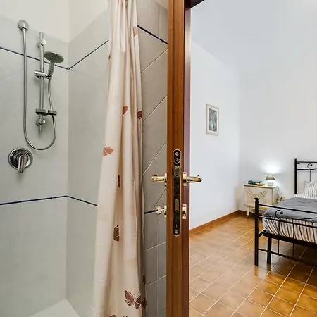 Grappoli Di Sole مزرعة للإقامة