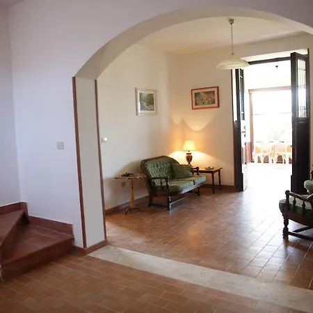 Grappoli Di Sole مزرعة للإقامة *