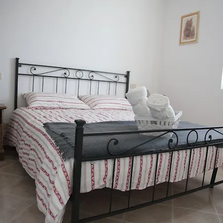 Grappoli Di Sole مزرعة للإقامة