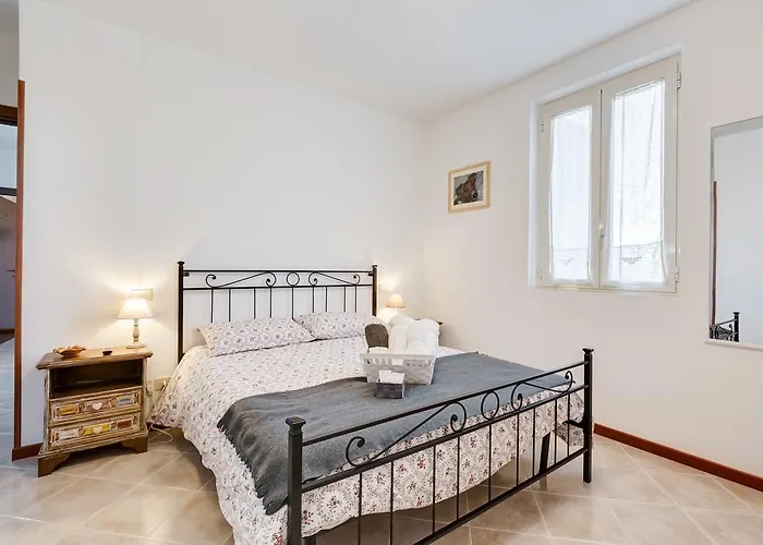 Grappoli Di Sole Lantgård Rom